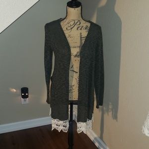 Love by design Drk.Green knit cardigan w/crochet
